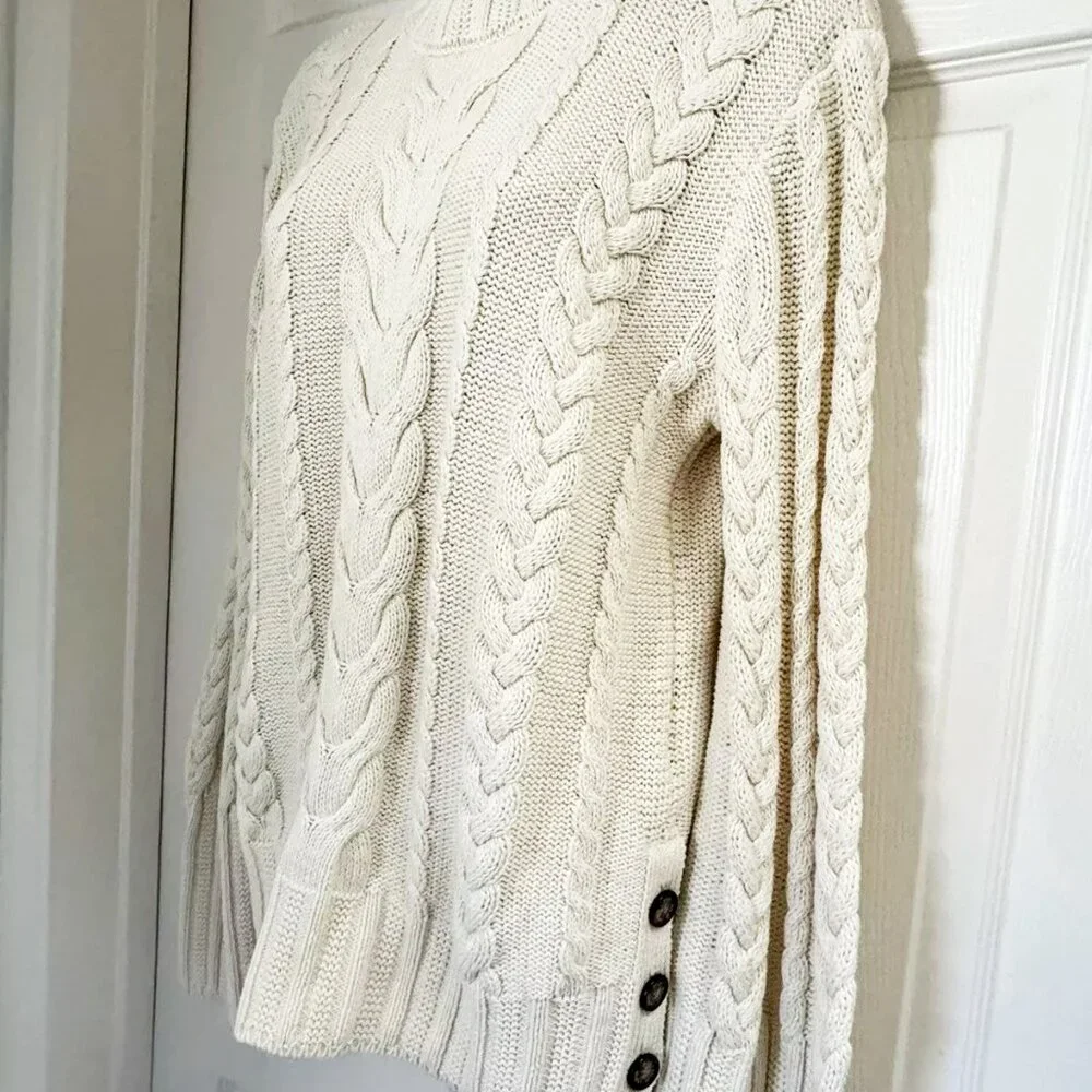 NWT Polo Ralph Lauren Cream 100% Cotton Cable Knit Leather Trim Button Sweater M - Picture 1 of 10